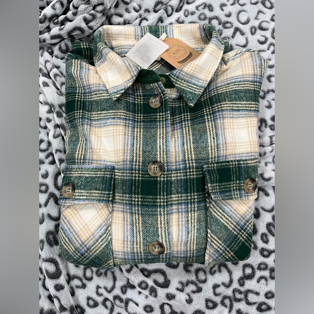 Flannel - Picture 2 of 6